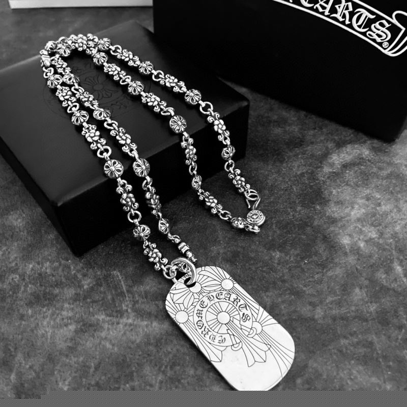 Ch**me He**ts necklaces
